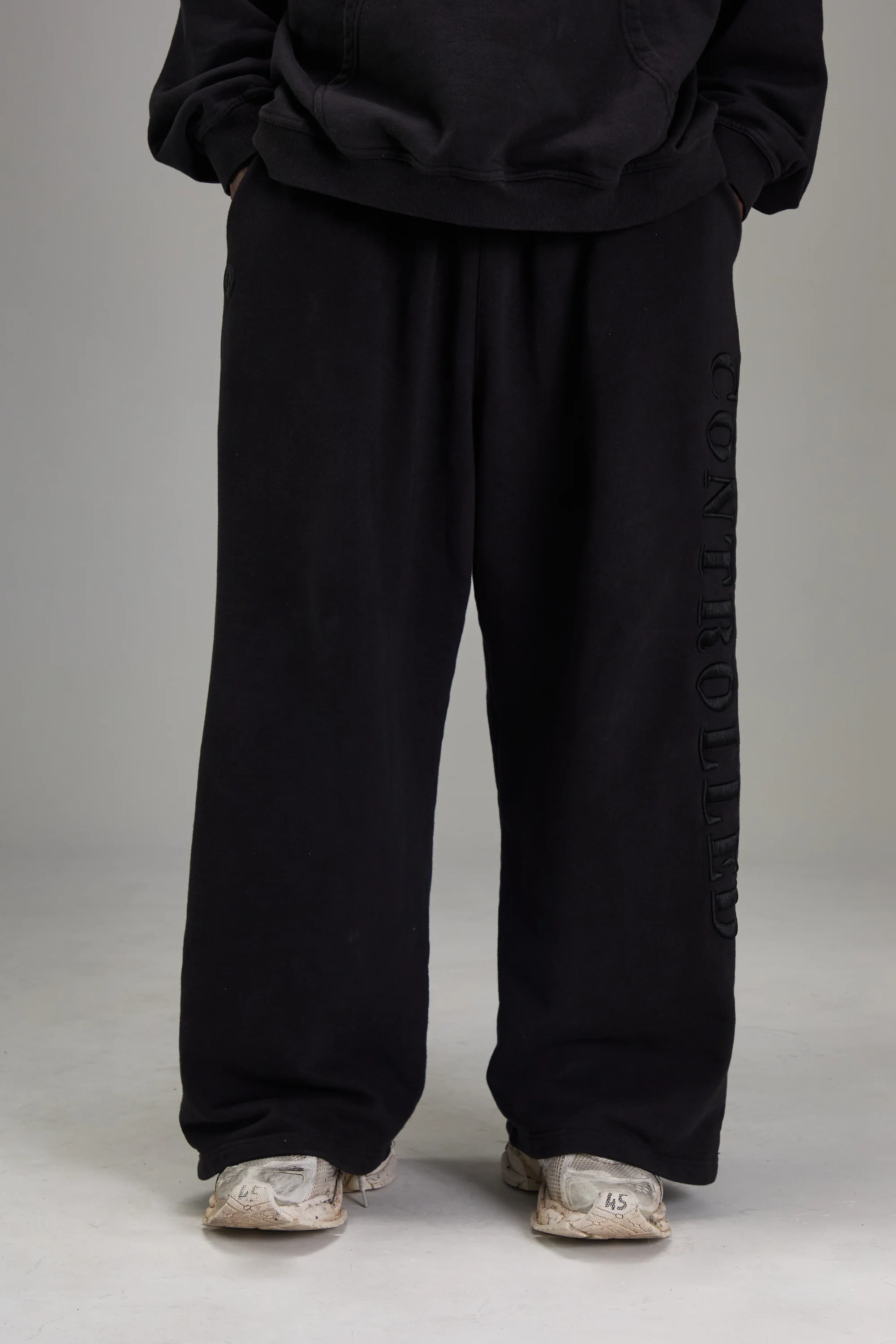 3D shadow Heavyweight Sweatpants - Image 4