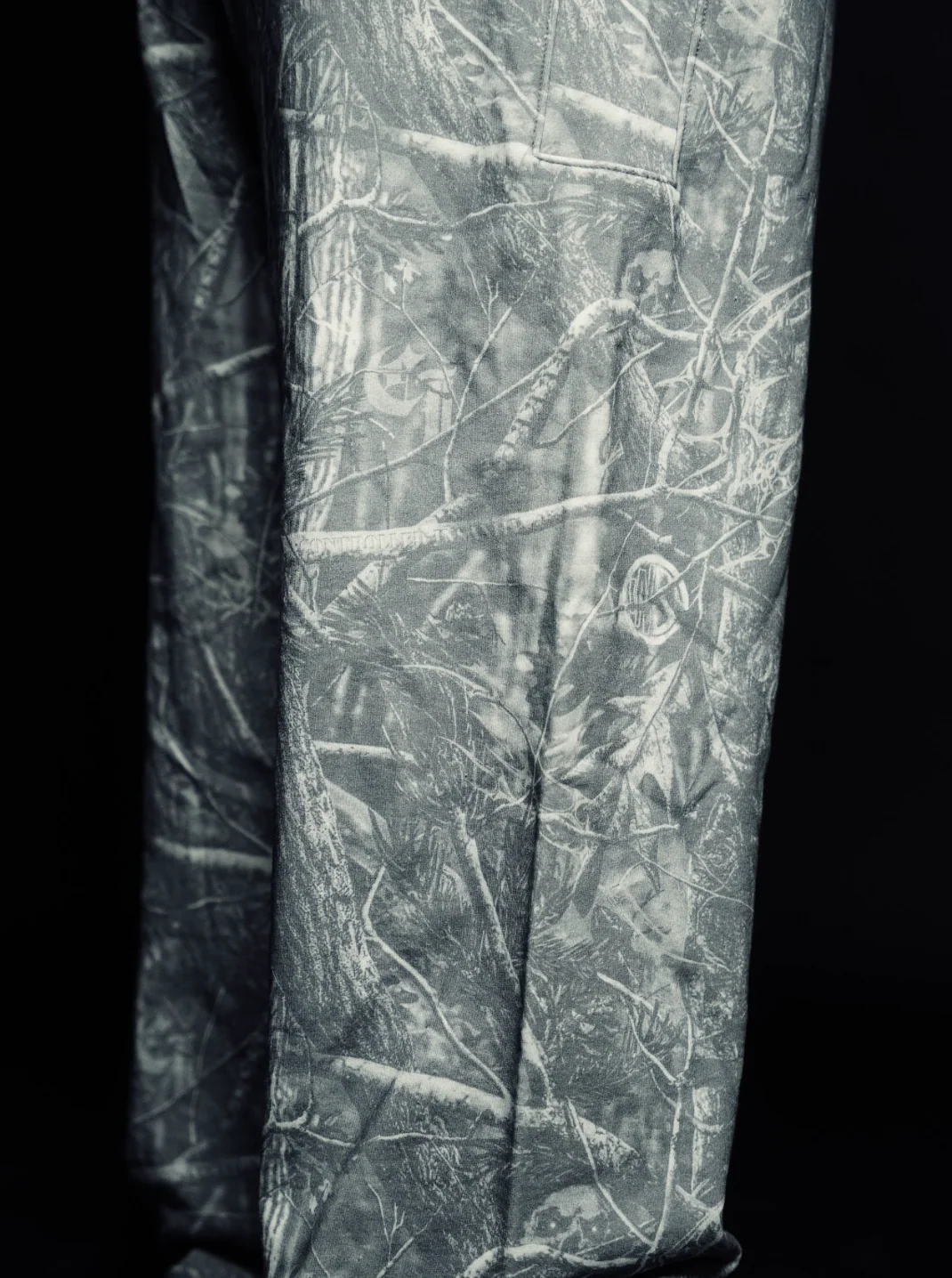 Arctic Camo Heavyweight Sweatpants - Image 4