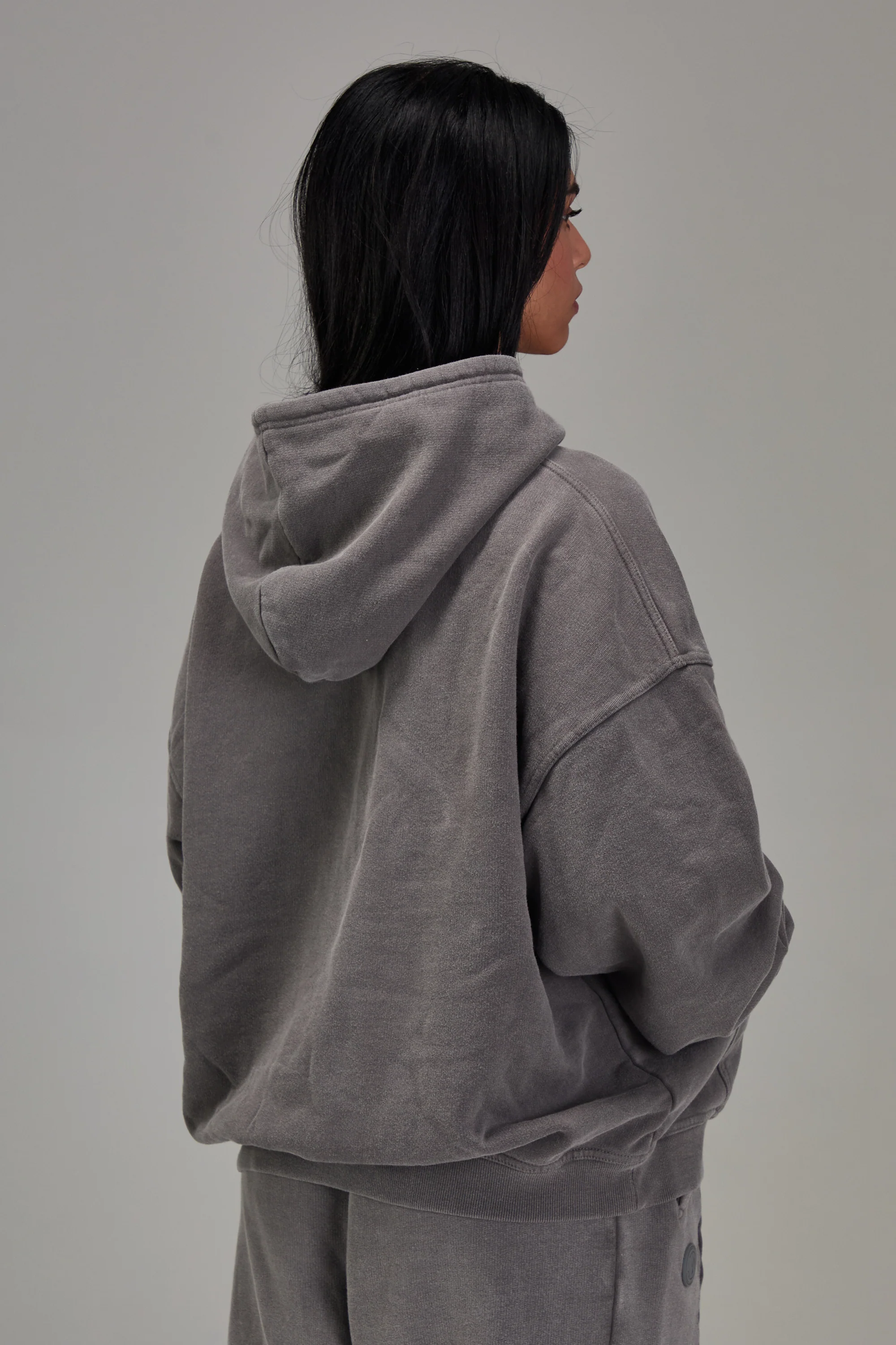 Gunmetal Grey Heavyweight Pullover - Image 6
