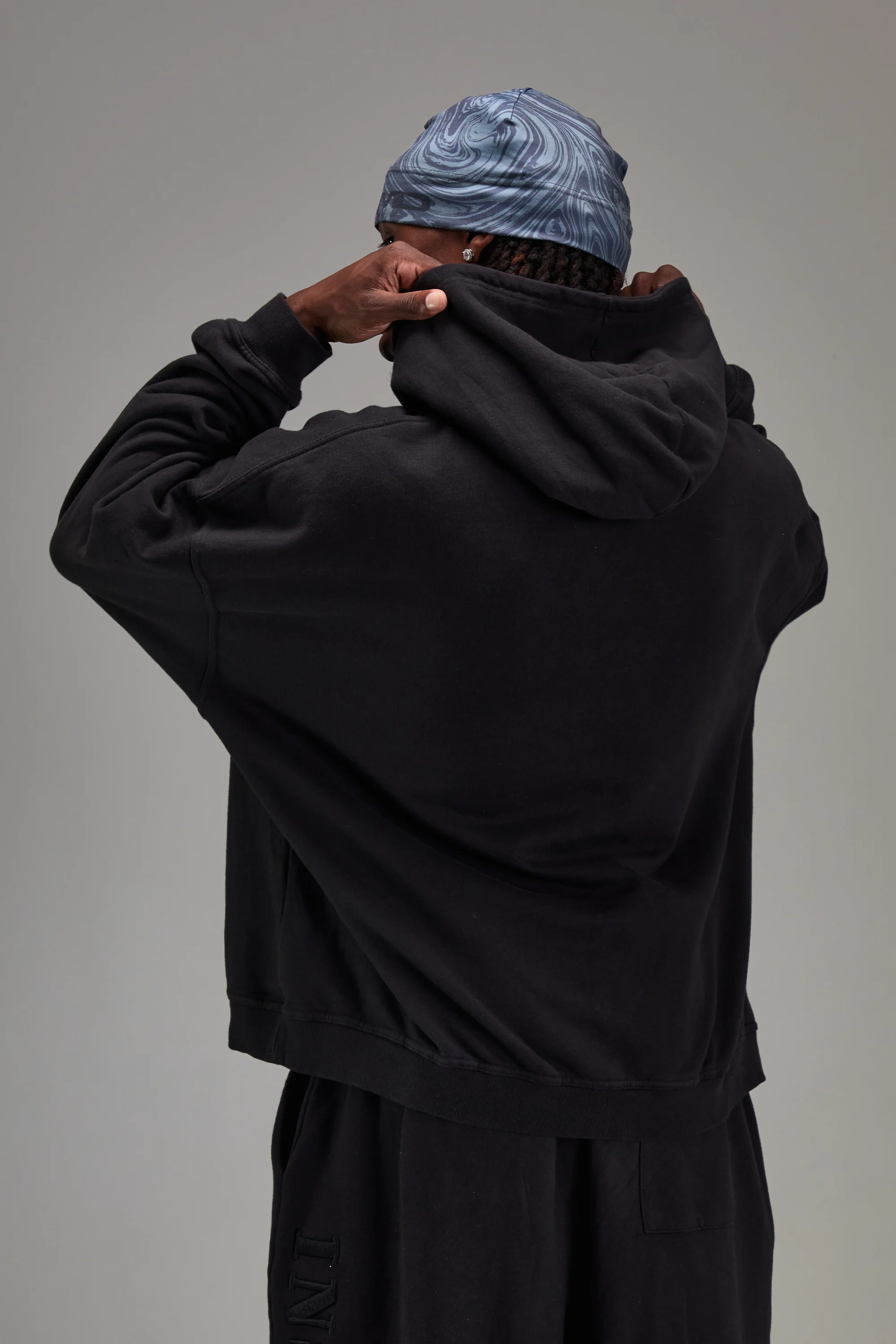 Pitch Black Heavyweight Pullover - Image 4